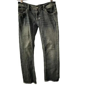 Cedar Rose med wash deim womens jeans cowgirl fit size 28x32L measures 32x30L